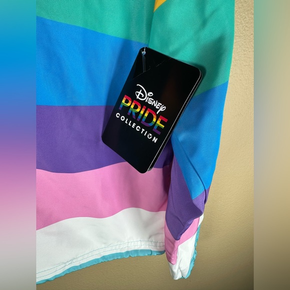 NWT Disney Pride Mickey Mouse 3/4 Zip Pullover Jacket - Picture 6 of 10